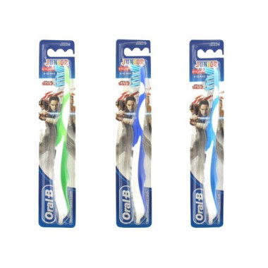 Cepillo Junior “Star Wars”  (6-12 años). Oral-B