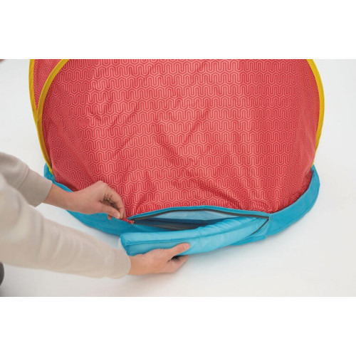 Tienda de juegos con protección solar (playa, jardín , terraza). Olmitos