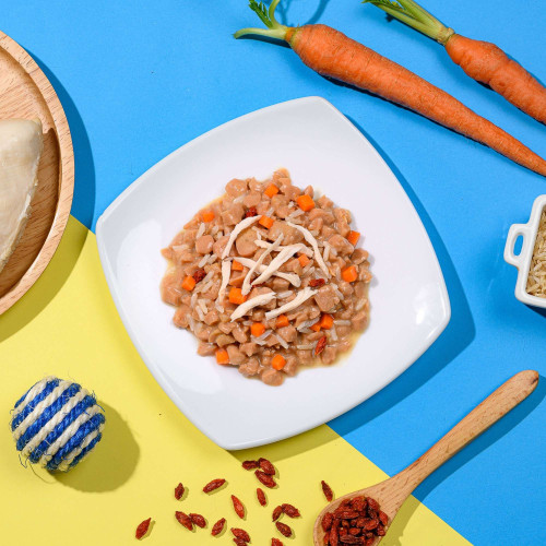 Pouch de pollo y verduras para cachorros MOOCHIE crecimiento saludable