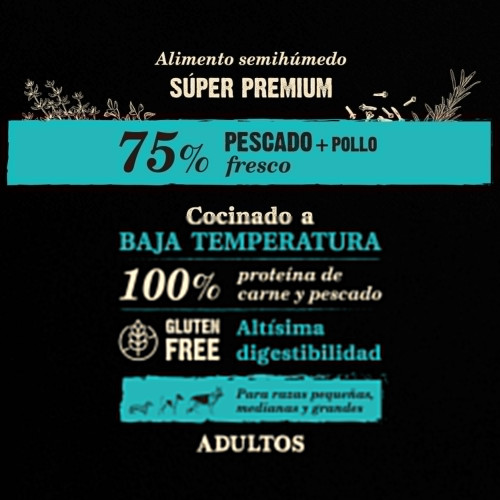 Alimento semihúmedo para perros adultos cerdo y pescado 75% NutraDog WILD. 2 kg